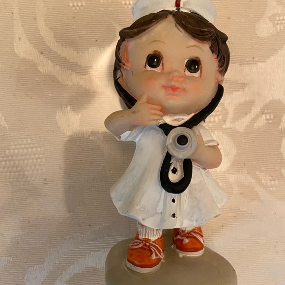 Meet your Posher, Judy - Picture 5 of 16